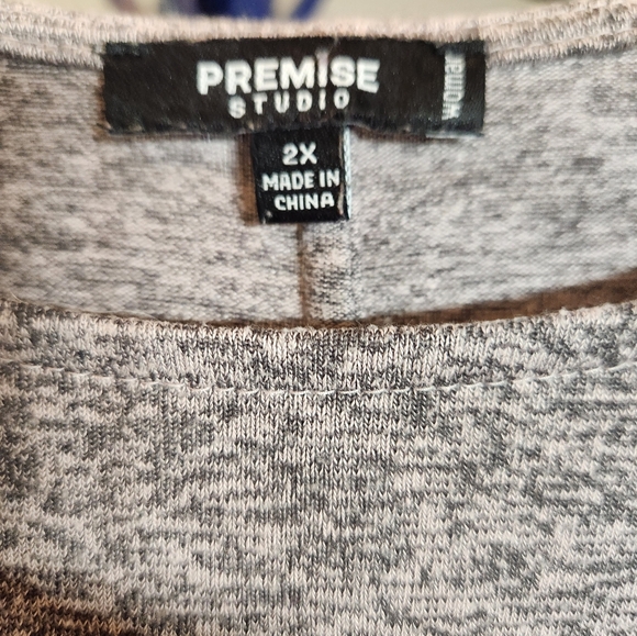 Lightweight tunic - Picture 3 of 4